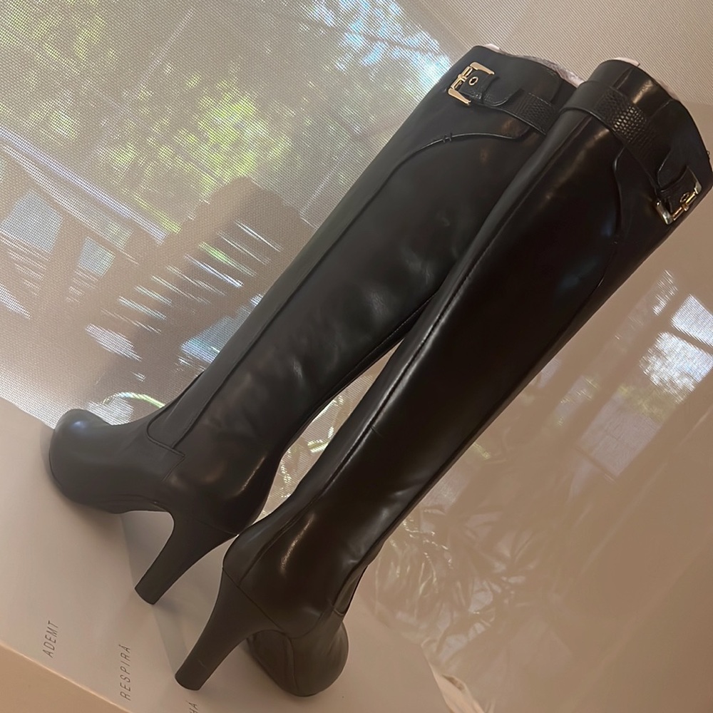 GEOX Respira Black Leather Boots - Picture 6 of 8